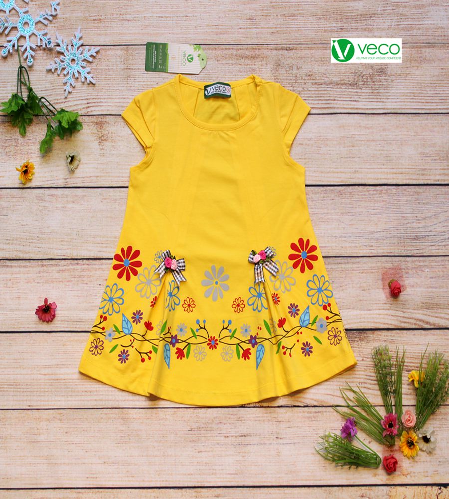 Quần áo trẻ em giá sỉ tại TPHCM - Đầm thun hoa cỏ