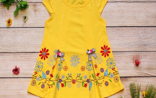 Quần áo trẻ em giá sỉ tại TPHCM - Đầm thun hoa cỏ